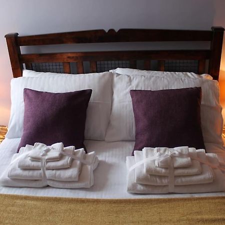 Bed and Breakfast Stoneleigh Филикстоу Экстерьер фото
